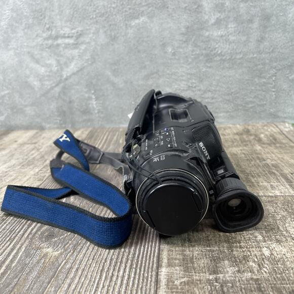 SONY HANDYCAM VIDEO 8 CCD FX425 for parts only - Picture 2 of 4